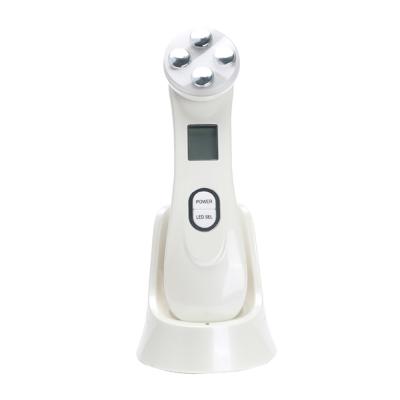 China Skin Tightening Facial Massager Rechargeable Vibration Iontophoresis Beauty Handheld Face Massager for sale