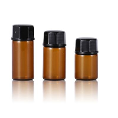 China 1ml 2ml 3ml Small Cosmetic Sample Bottle Fine Grain Cap Brown Octagonal Essential Oil Bottle for sale