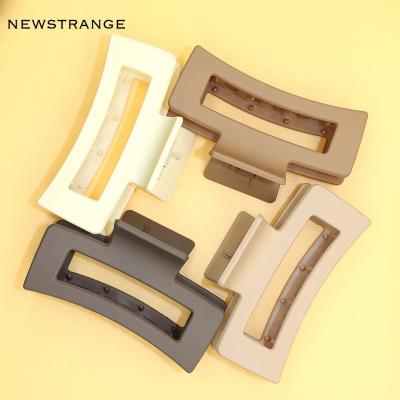 China Wholesale High Quality Decor Hair Claw Clips Colorful Frosted Big Plastic Jaw Cuts Banana Acrylic Rectangular Clips For Women for sale