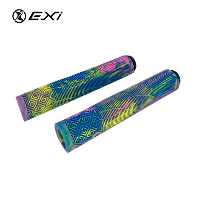 China Cheapest Mixed Color TPR Band Kick Scooter Rubber Grip Bar Grips Pro Stunt Scooter Hand Grips For Scooter for sale