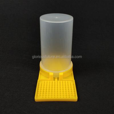 China Bee Keeping Tool Bee Hive Entrance Feeder Beekeeping for sale