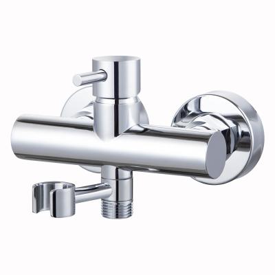 China Without Slide Bar Bathroom Good Quality Shower Head Bath Tub Taps Workmanship Deck Mounted Chrome Brass Brass Faucets for sale