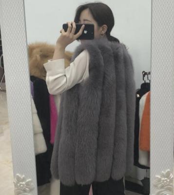 China High Quality Breathable Ladies Shaggy Fox Fur Vest Fashionable Size Custom Made Women's Fur Vest Woman for sale