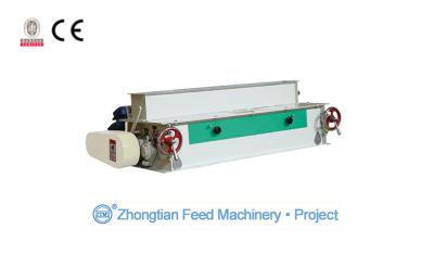 China Energy-Saving Chicken Feed Machine / Double-Roller Crushing Machine for sale