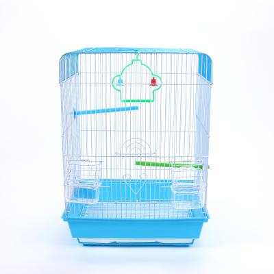 China Hot Sale Breathable Iron Large Amazon Parrot Breeding Cage Portable Canary Yellow Bird Cage for sale