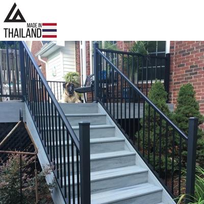 China Manufacturer Easily Assembled Modern Design Aluminum Fencing Aluminum Balcony Stair Railing for sale