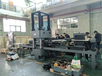 China Hydraulische Kompressions-ServoPrüfmaschine-elastomere Auflagen-Lager für Straßenbrücken zu verkaufen