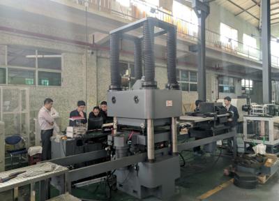 China Hydraulische Kompressions-ServoPrüfmaschine-elastomere Auflagen-Lager für Straßenbrücken zu verkaufen