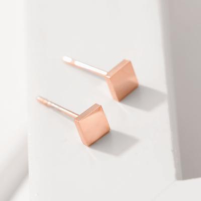 China Accept Money Back In Case Necklace Classic Square Shaped Simple Women Rose Gold Studs Fashion Gold Stud Stainless Steel Square Earrings for sale