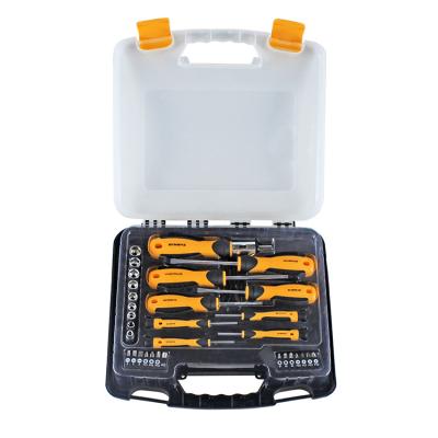 China High Quality Binary Pattern PP+TPR Magnetic Torx Plastic Grip Handle Screwdriver Set Maid Multifunctional Screwdriver for sale