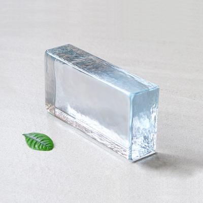 China 50*100*200Mm High Temperature Resistance Hot Selling Glass Bricks Transparent Solid Rectangular Glass For Wall Decoration for sale