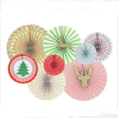 中国 Holiday Party Fan Set 8 pack Christmas Paper Pinwheel Decorations Jingle bell Paper fans reindeer paper Rosettes 販売のため