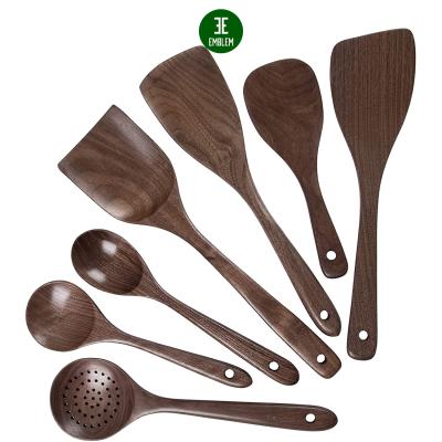 China Sustainable Black Walnut Kitchen Utensils Set , Standcn 7 Pcs Natural Walnut Spatula Wooden Spoon For Cooking for sale