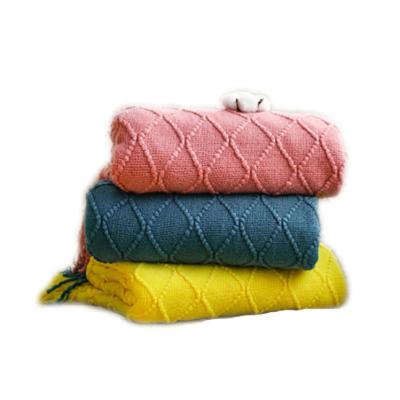 China Anti-bacteria New Product Wholesale New Product Wholesale Cashmere Travel Blanket Flexible And Skin-friendly Nap Blanket for sale