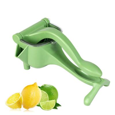 China Small Lemon Squeezer Squeezer Kitchen Manual Viable Orange Plastic Fruit Squeezer Household Orange Squeezer for sale