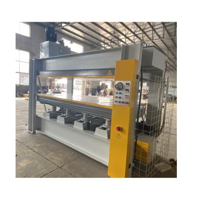 China Horizontal Veneer Hydraulic Hot Press Machine For Wood Lamination for sale