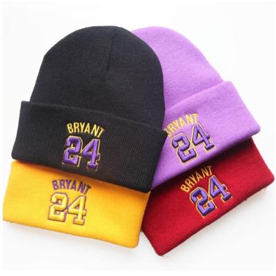 China 2022 New Autumn Women COMMON Winter Hats Embroidery Winter Hat Knitted Beanies for sale