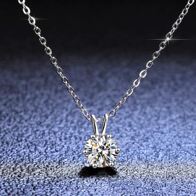 China CLASSIC Classic Necklaces Pendant For Women Fantasy S925 Sterling Silver 1 Carat Moissanite Wedding Engagement Stone Gift for sale