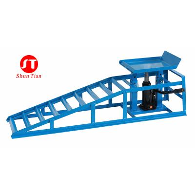 China Best Selling Manufacture Vehicle Equipment2 Ton Car Ramp Car Lift 1140*265*270mm for sale