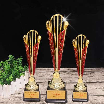 China Europe the latest trophy design, plastic trophies for sale