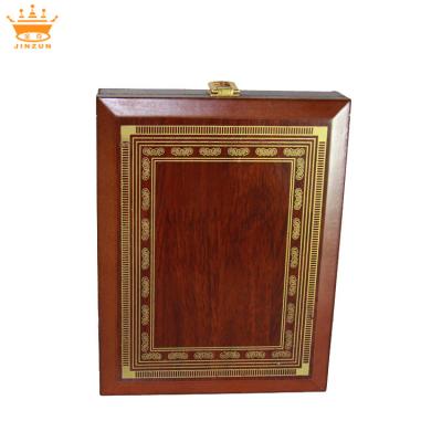 China Hot Selling New Design Europe Blank Plaque Award Wooden Display Box for sale