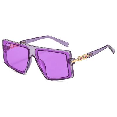 China Newest Women Sunglasses Fashion Luxury Sun Glasses Women's Colored Sun Glasses With Chain for sale