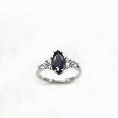 China FASHIONABLE Black Onyx 925 Sterling Silver Handmade Bezel Connectors Black Onyx Rings for sale