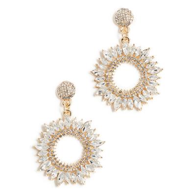 China 2019 TRENDY Chica Wholesale Fashion Jewelry Women Flower Form High Quality Zircon Stud Earrings for sale