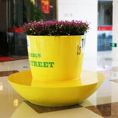 China Y231 Modern Fiberglass Flowerpot Chairs Cup Shaped Public Decoration Flowerpot Cafe and Cup Chair for sale