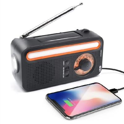 China 2022 NEW PORTABLE Camping Equipment Hand Crank Solar Power Bank Weather Band Radio for sale