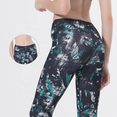 China Tik Tok New Style Breathable Butt Yoga Pants Gym Gaiters Workout Wear Sports Crac! crack! wear girls printed high waist working pants for sale