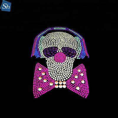 China Hot Fix Flatback Pattern Designs Rhinestone Skull Iron On Transfers For Garments for sale