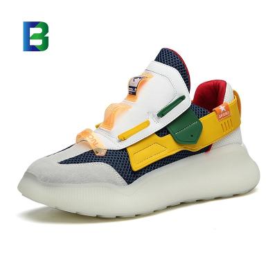 China Breathable Since In Fashion Mens Sneakers Hot Sale Size Mens Sports Running Shoes Growing Sneakers for sale