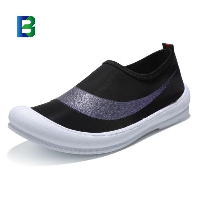 China Fashion trend since the 2022 trend men's Korean casual shoes shape sports walking shoes for sale