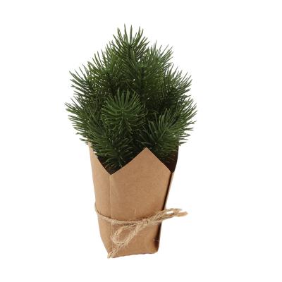 China Hot Selling Factory Wholesale Artificial Decor Artificial Greenery Living Room Decoration Fashional Pine Tree for sale