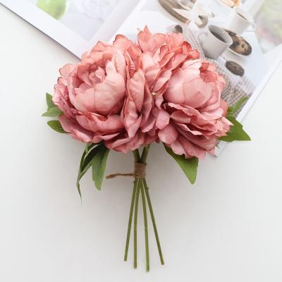 China Fashional artificial flowers hot sale home and gift decoration artificial flowers peony fabric bouquet and silk flower for sale