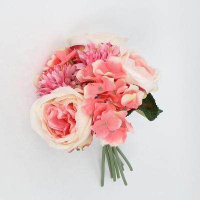 China Fashional artificial flowers hot sale artificial flowers tea rose bouquet for wedding and table bouquet artificial flowers rose bouquet for sale