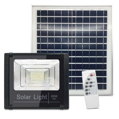 China Durable High Lumen Outdoor Waterproof IP65 40W 60W 100W Solar Led Flood Light for sale