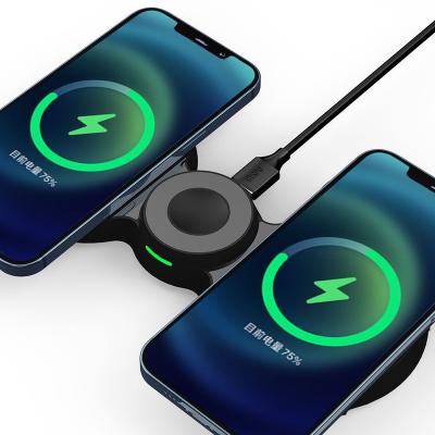 China Mobile Phone Charger 15W Wireless Wireless Charger 3 in 1 Qi Wireless Charger for Iphone Airpods Apple Watch for sale