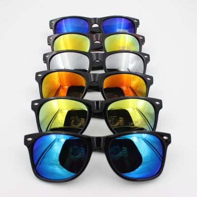 China Cheap Sunglasses 2021 High Quality Wholesale Fashion Shades Sun Glasses Men Women Vintage Sunglasses for sale