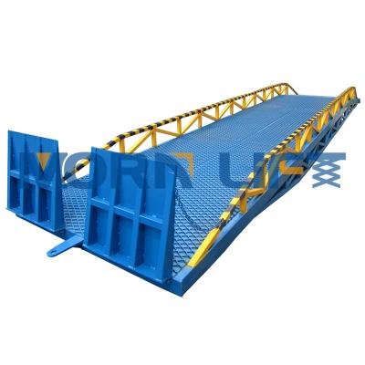 China 5 ton mobile hydraulic yard unloading ramp for truck 11*2.08m for sale