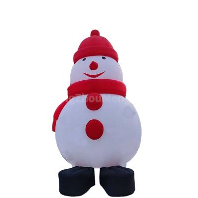 China Christmas Carnival Customized Christmas Decorations Christmas Inflatable Snowman Cartoon Toy Movable with LED Light for sale