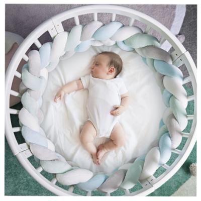 China Lovely Twist Design Nondisposable Baby Toddler Crib Bedding Crib Bumper for sale