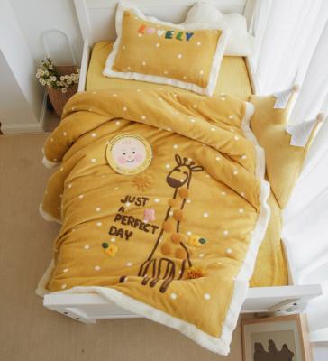 China Nondisposable Velvet Children's Fleece Kids Bedding Blanket Covering Set With Cartoon Design for sale