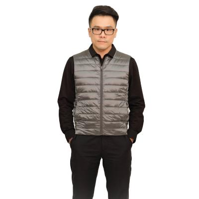 China Down Jacket Men's Lightweight Vest Men's Sleeveless Vest Fashion Down Vest for sale