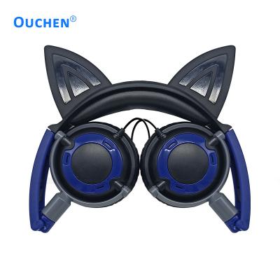 China Colorful Premium Headband Car Ear Earphone With LED Light Foldable Headset For Kids for sale