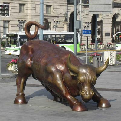 China Famous City Outdoor Decor China Plaza Modern Bronze Bull Sculpture For Sale for sale