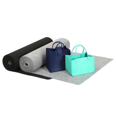 China Thick Waterproof Polyester Felt For Handbag Shopping Bag Making Needle Punch Polyester Nonwoven Fabric for sale