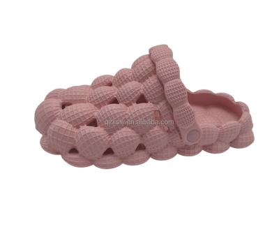 China Waterproof Factory New Fashion design Waterproof  Soft EVA Lychee Bubble Sandals Children baby toddler bubble slipper for sale