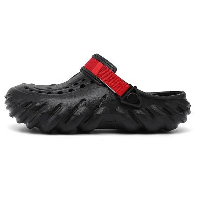 China Light Unique mould Classic Waterproof OEM Customized Slip on Mens EVA Clogs garden Sandals slipper Shoes for sale